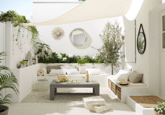 « Balcon, petite ou grande terrasse et jardin, les beaux jours arrivent et il est temps d’aménager votre extérieur.

Voici quelques idées pour vous inspirer et faire de votre extérieur un espace convivial, confortable, chaleureux et intime . »